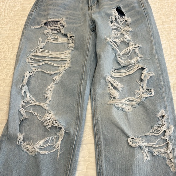 American Eagle mom jeans. Size 0. Regular length. - Picture 7 of 16